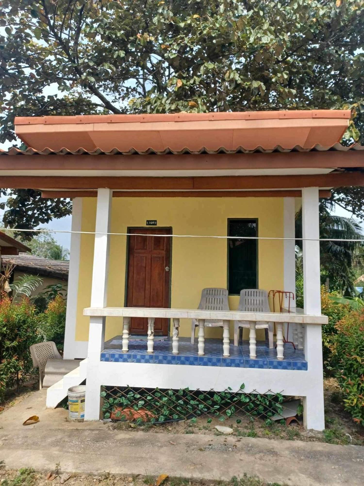 Lanta Paradise Beach Resort Ko Lanta Esterno foto
